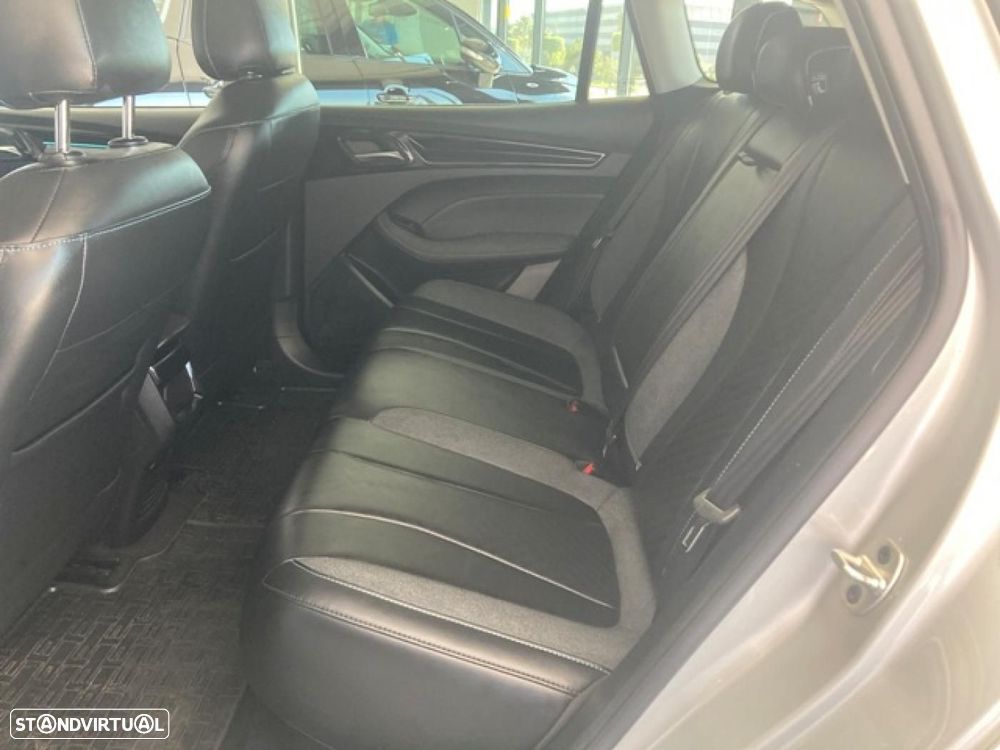 MG MG5 51 kWh Comfort - 33