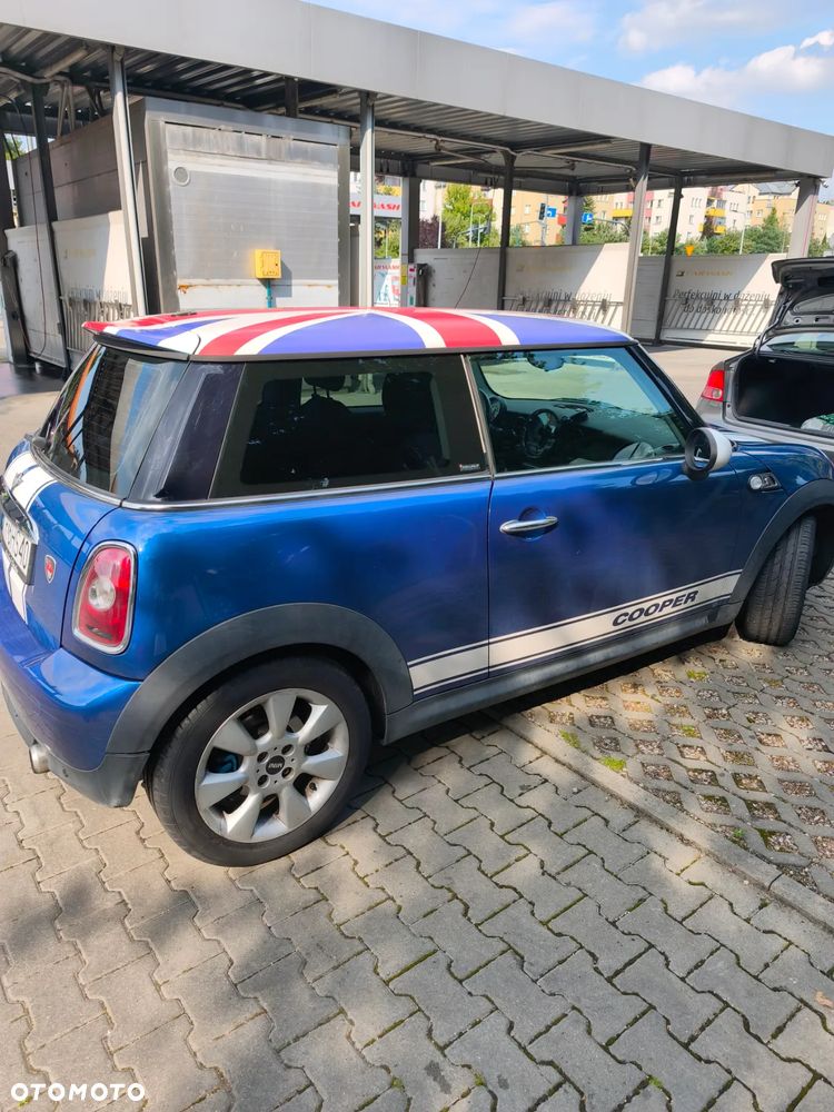 MINI Cooper Standard - 5