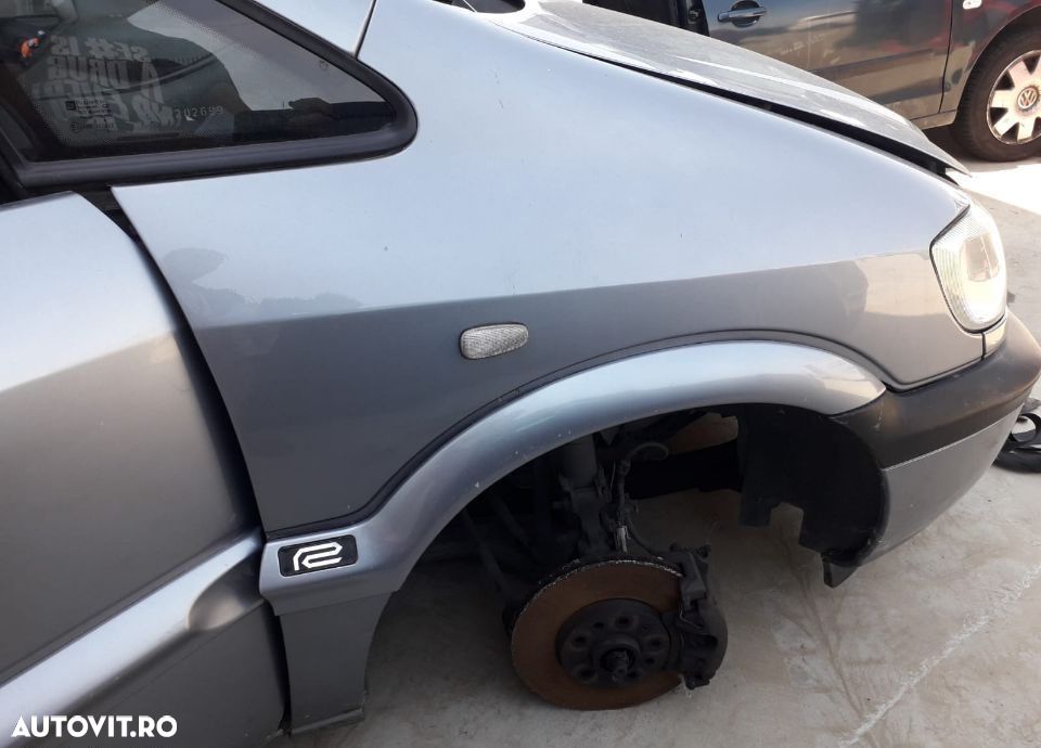 Aripa dreapta Opel Zafira A an 2004 - 1