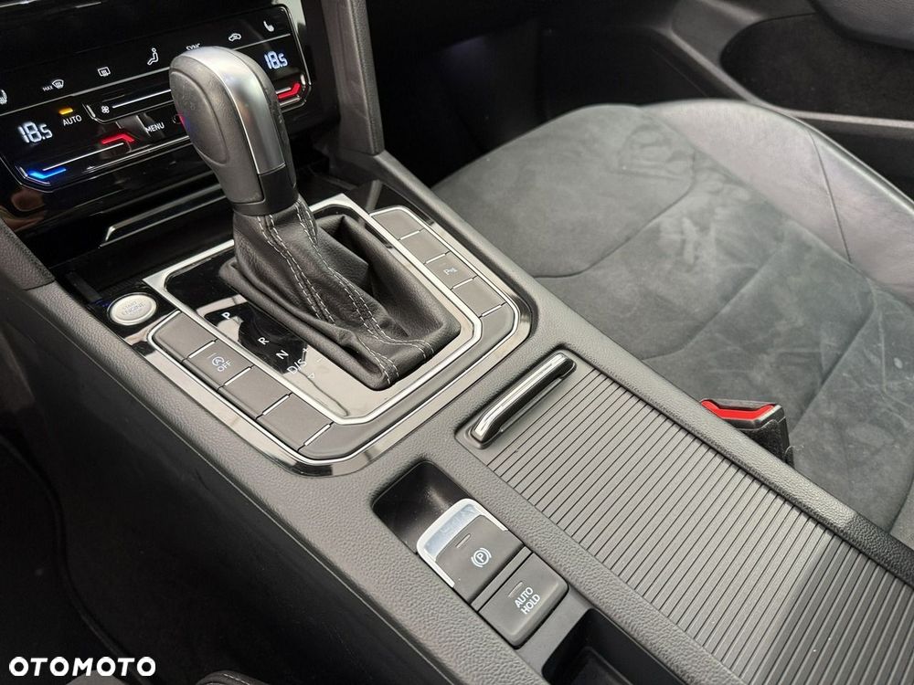 Volkswagen Arteon - 19