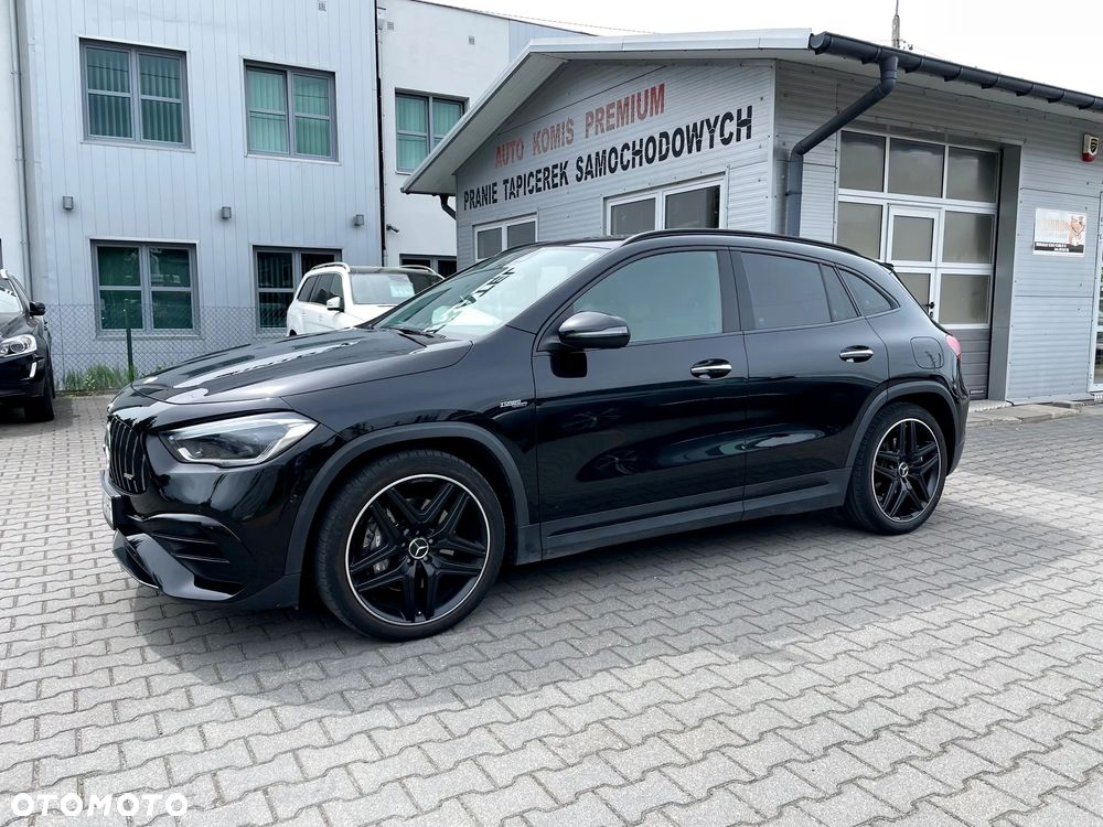 Mercedes - Benz GLA