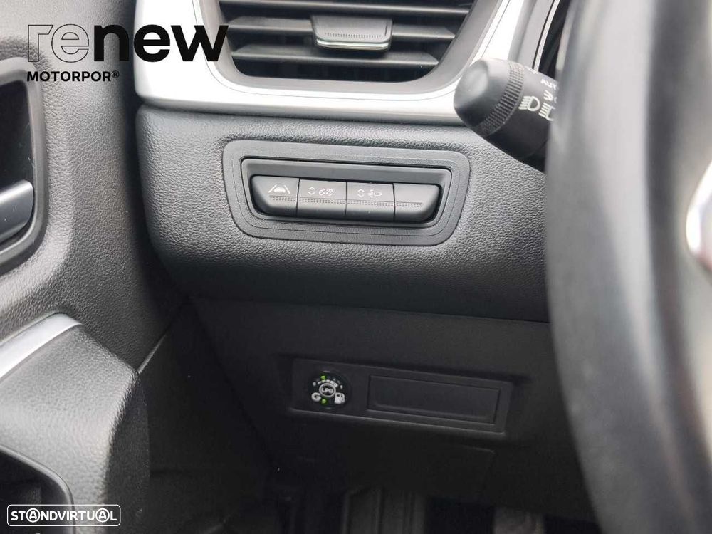 Renault Captur 1.0 TCe Techno Bi-Fuel - 17