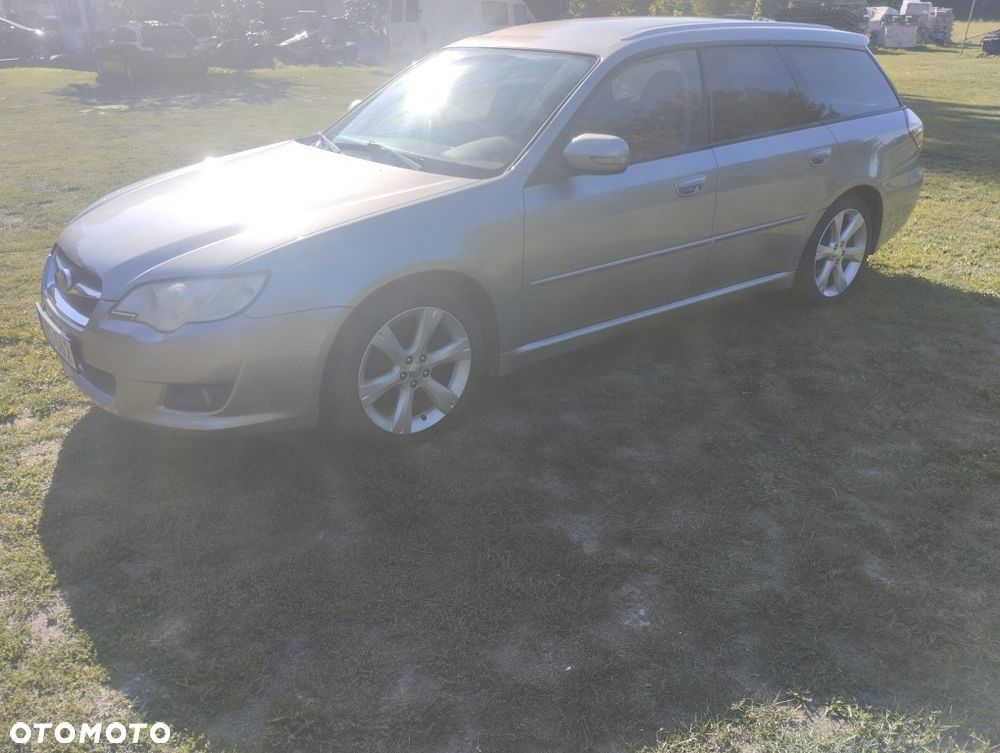 Subaru Legacy - 3