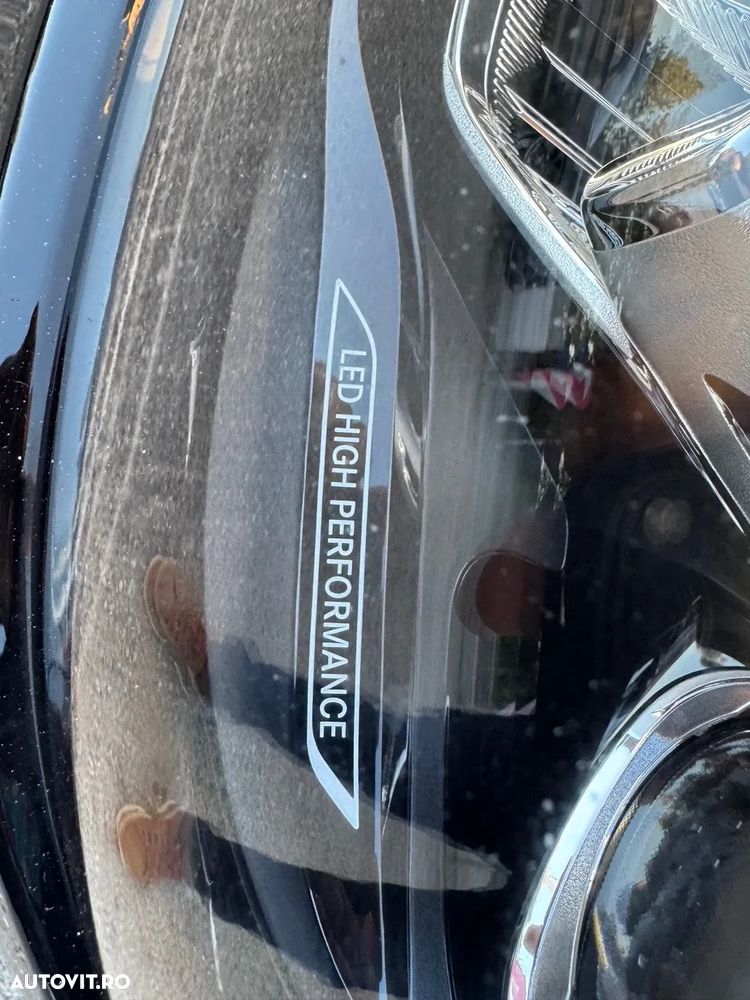 Mercedes-Benz C - 37
