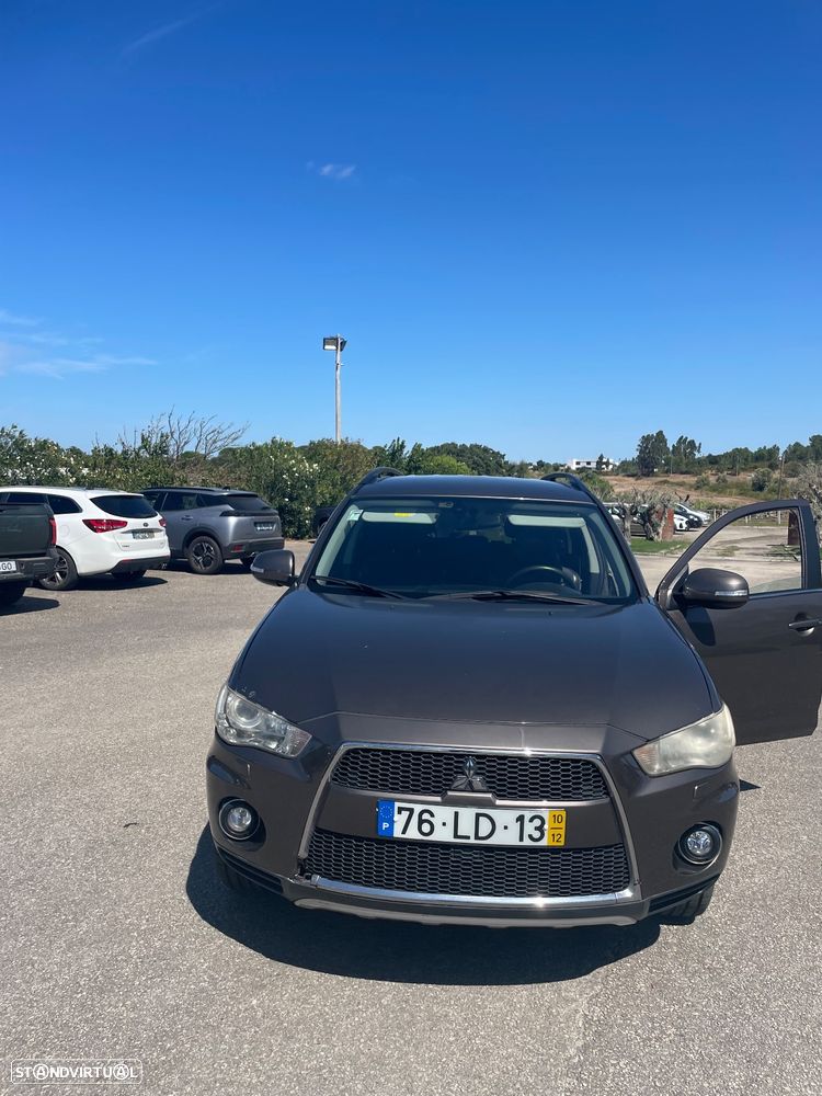 Mitsubishi Outlander - 18
