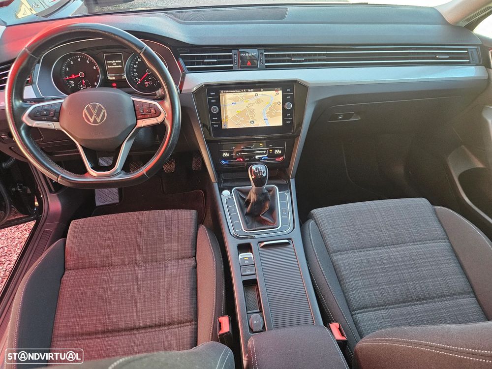 VW Passat 1.5 TSI Business - 23
