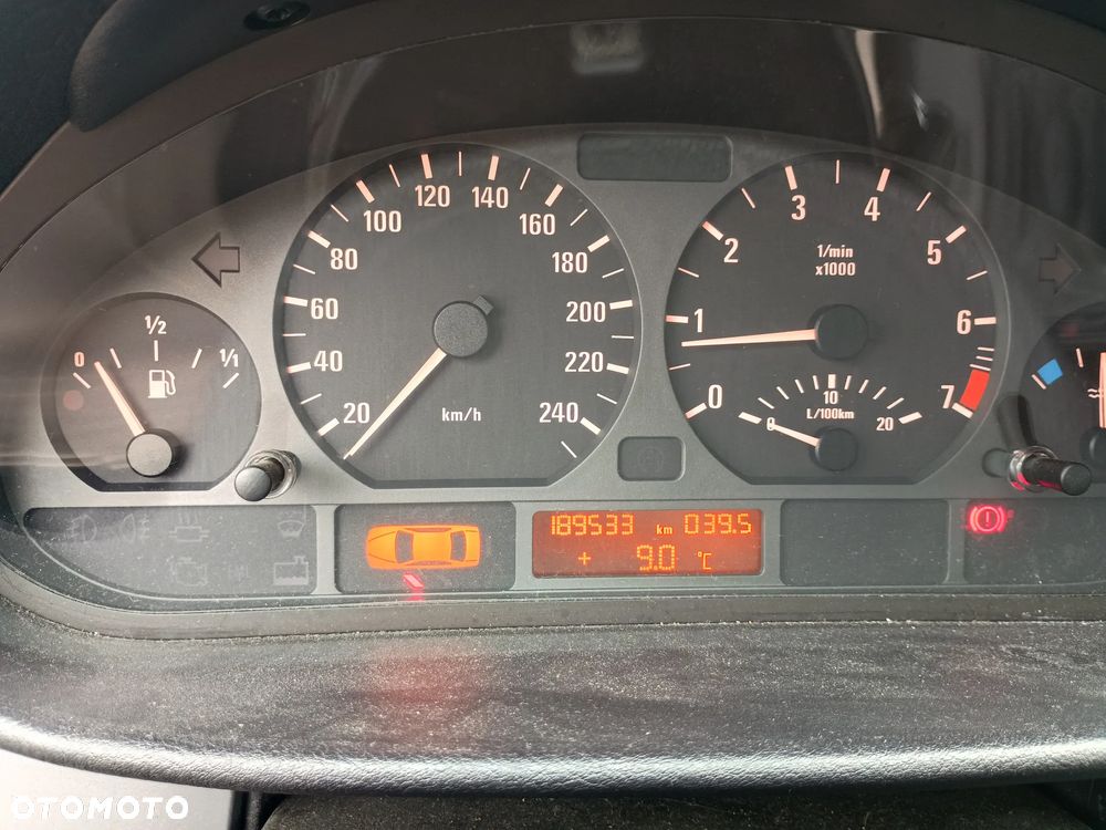 BMW Seria 3 316ti Edition Lifestyle - 8