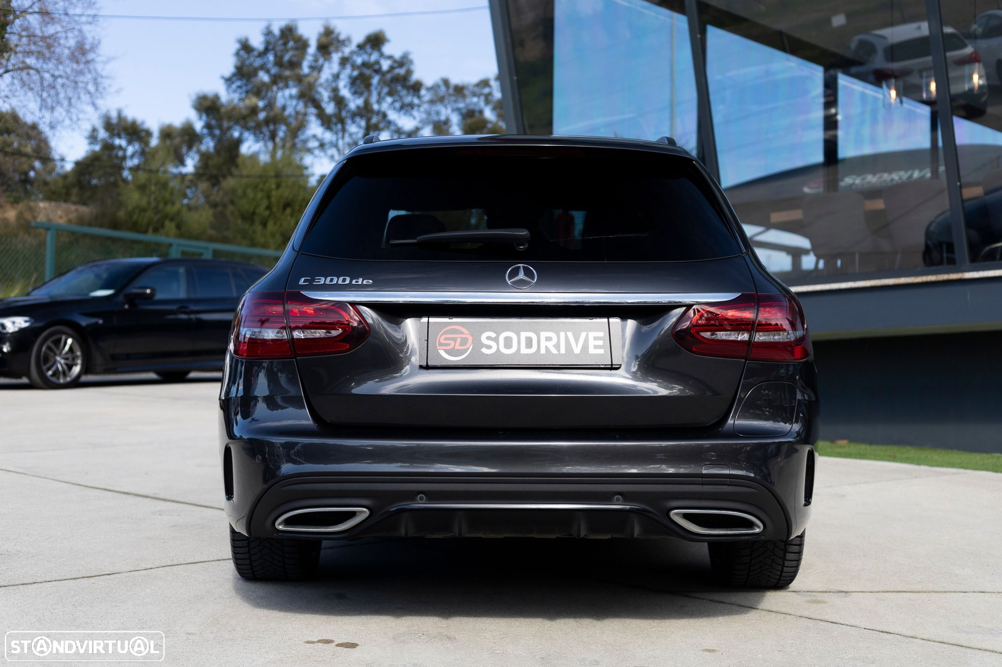 Mercedes-Benz C 300 de AMG Line - 50