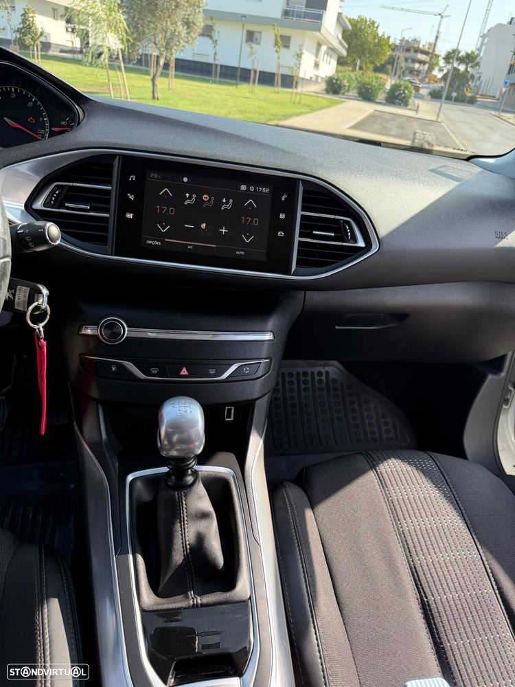 Peugeot 308 1.6 BlueHDi Active - 18