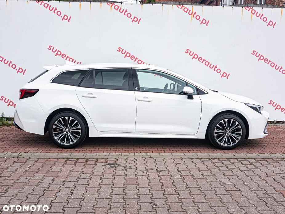 Toyota Corolla - 12