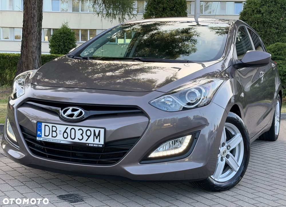 Hyundai i30 1.4 Fifa World Cup Edition - 12