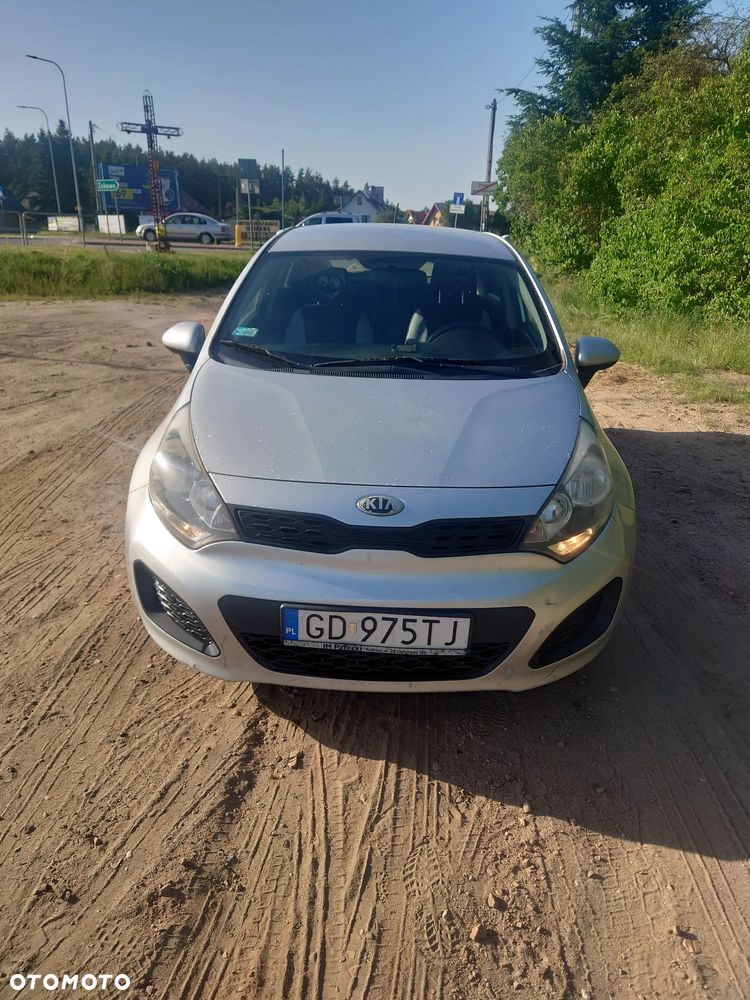 Kia Rio 1.4 crdi M - 2
