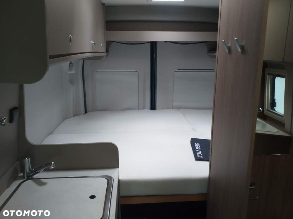 Ford Transit 4X4 CARADO  4 - Osobowy - 16