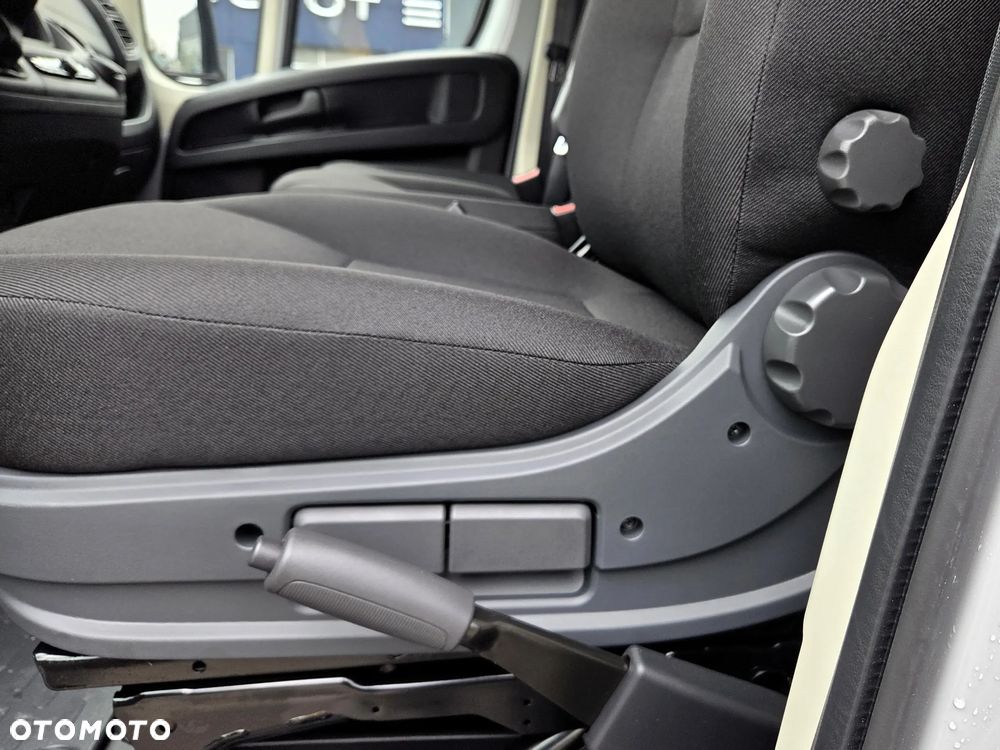 Peugeot Boxer l4h2 - 12