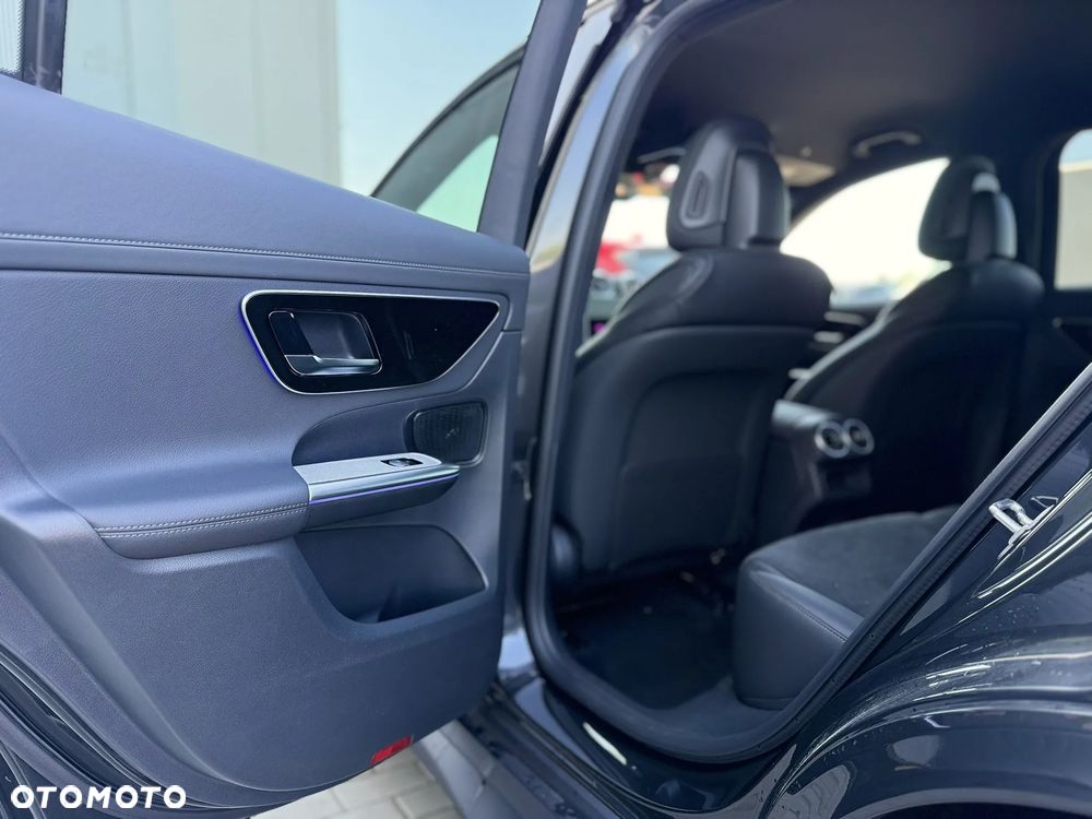 Mercedes-Benz GLC - 27