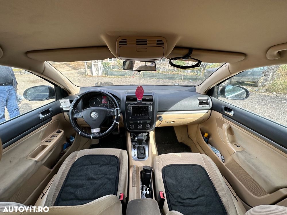 Volkswagen Golf 1.9 TDI DSG Comfortline - 11