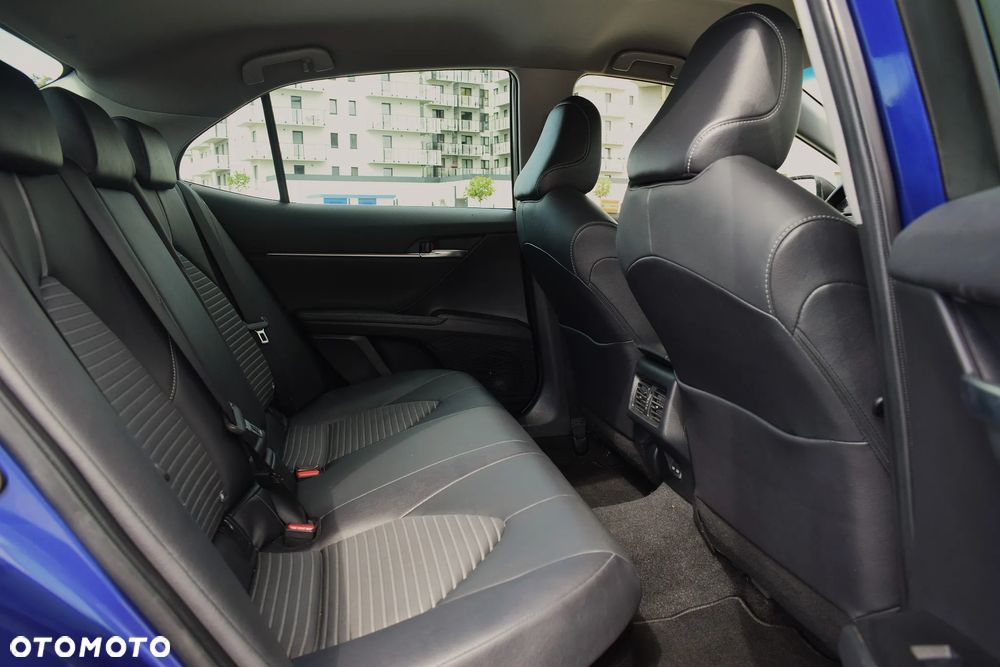 Toyota Camry 2.5 Hybrid Prestige CVT - 8