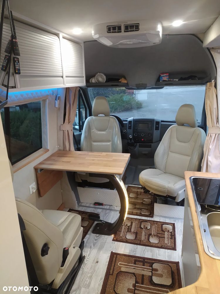 Mercedes-Benz SPRINTER, kamper - 12