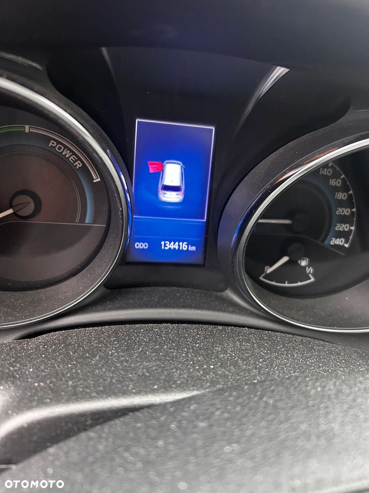 Toyota Auris Hybrid 135 Active - 6