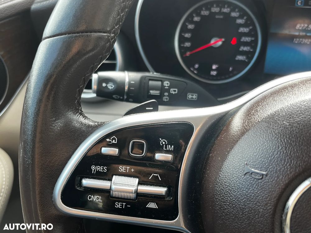Mercedes-Benz GLC 220 d 4MATIC - 15