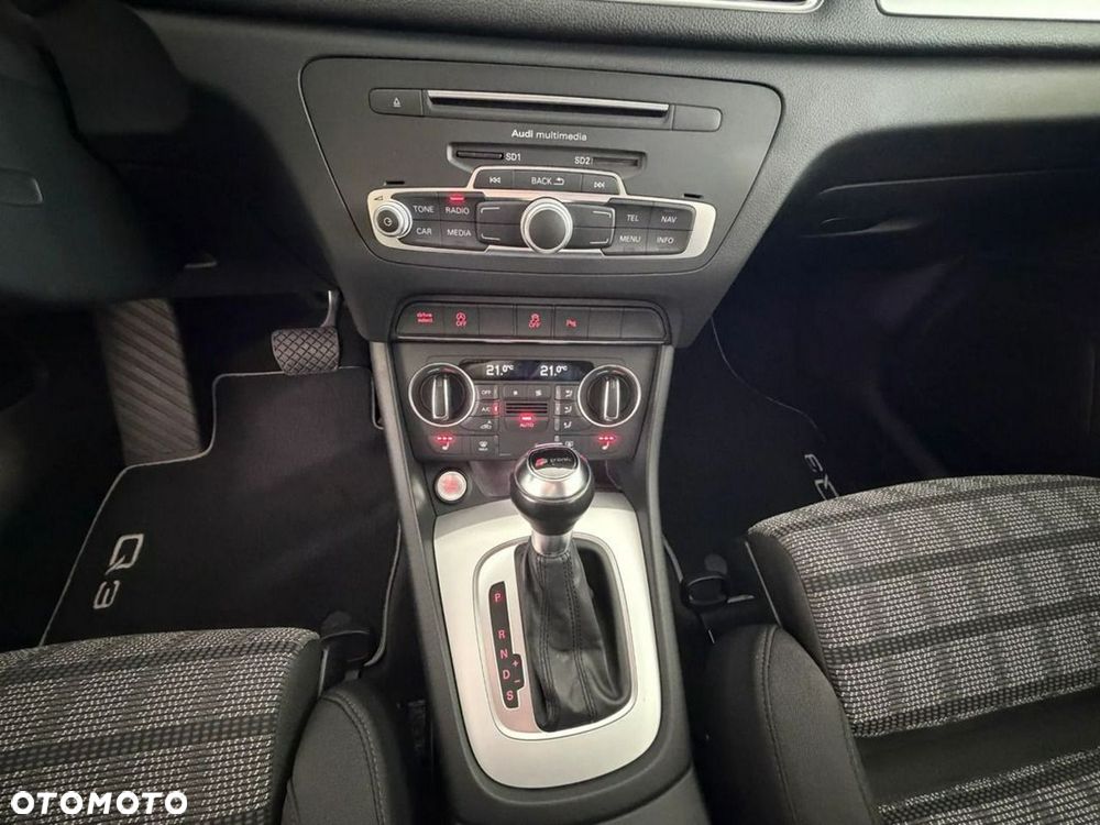 Audi Q3 1.4 TFSI Sport S tronic - 29