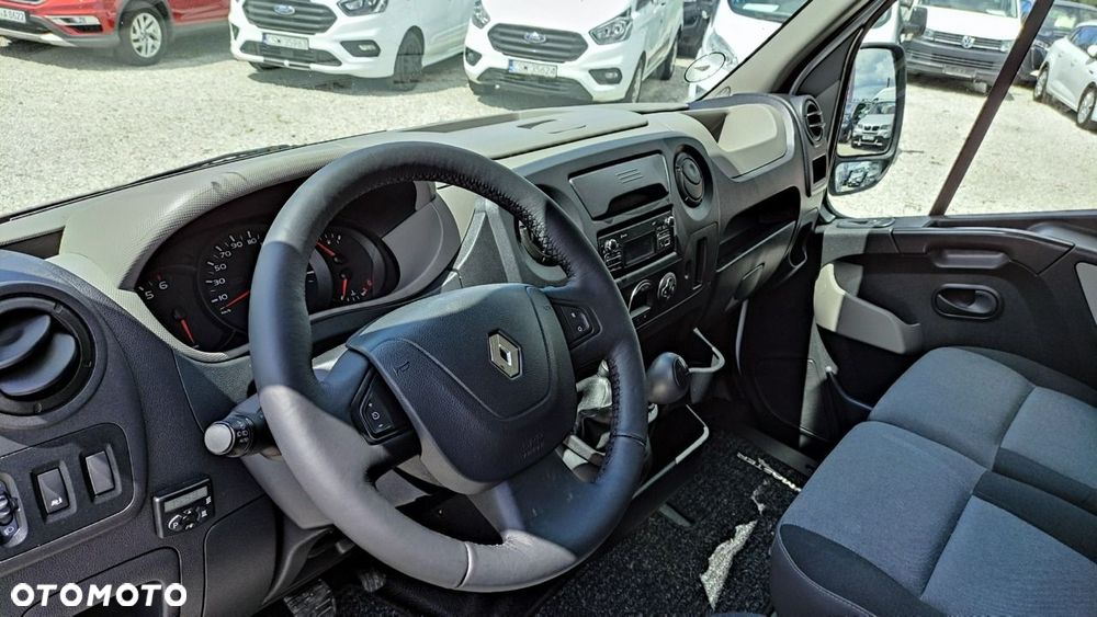 Renault Master - 25
