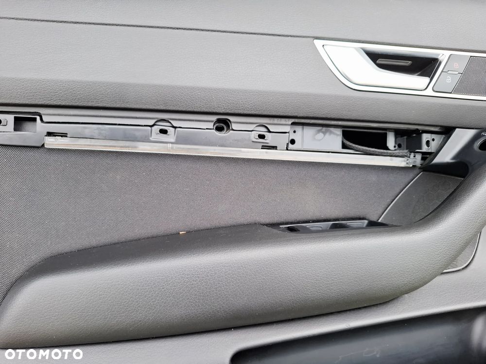 Boczki Drzwi Komplet Czarne Ambiente Audi A6 C6 Kombi/Sedan - 8