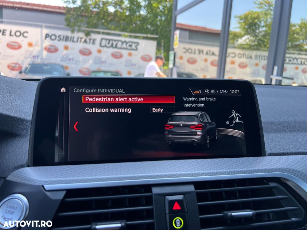 BMW X3 sDrive18d AT MHEV - 25