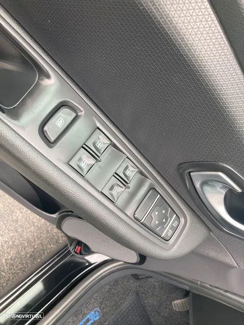 Renault Clio Sport Tourer Energy TCe 90 Start & Stop Dynamique - 22