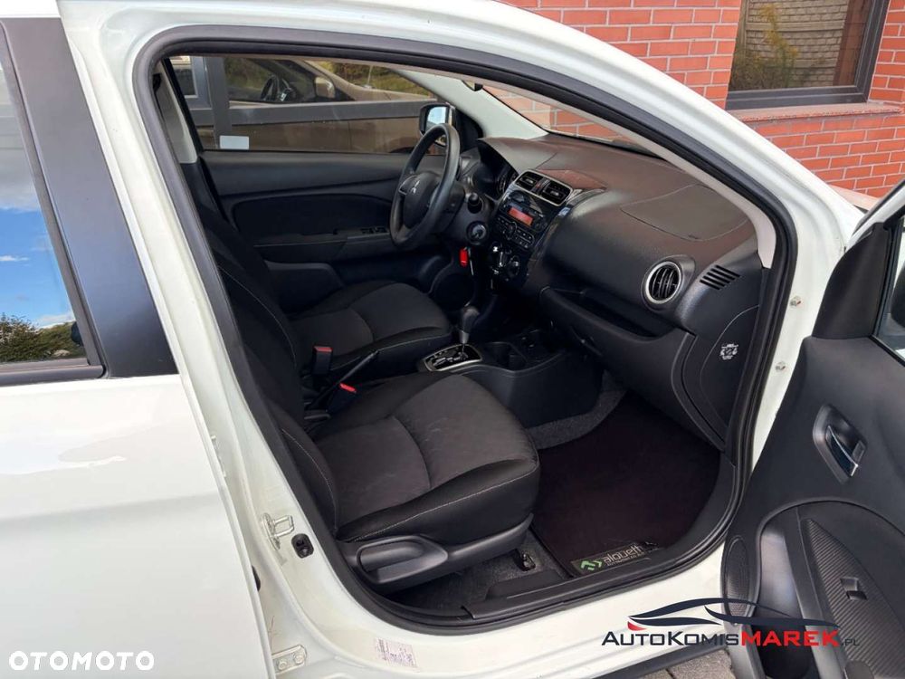 Mitsubishi Space Star 1.2 Intense SDA CVT - 15