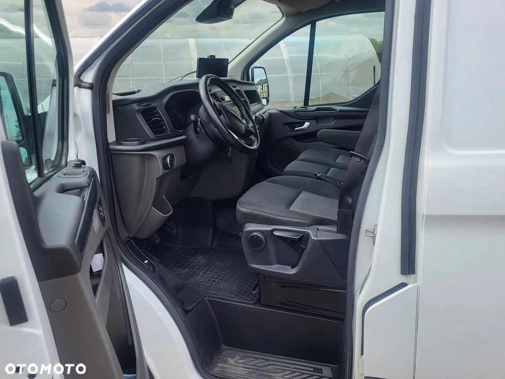 Ford Transit Custom - 4