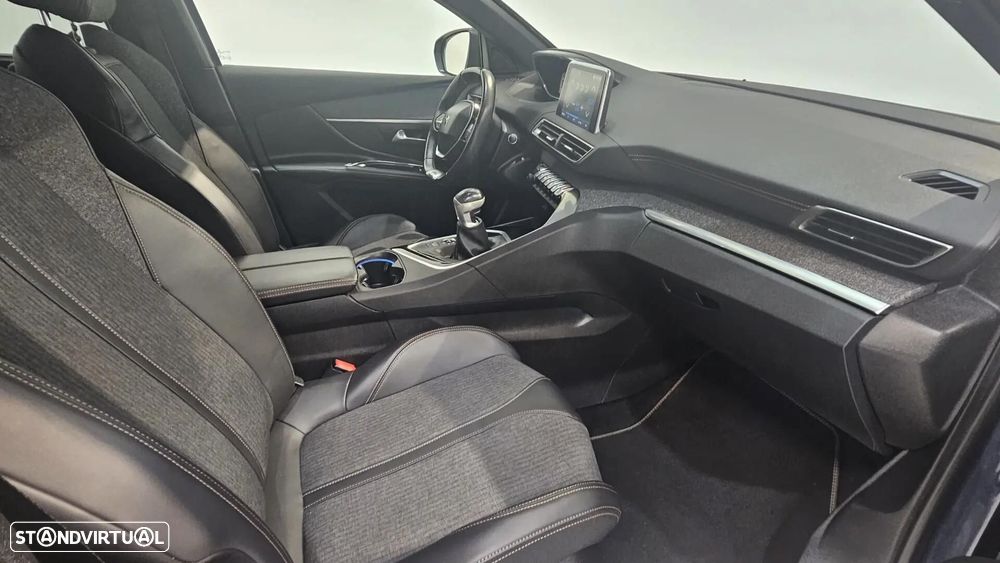 Peugeot 5008 1.5 BlueHDi GT Line - 23