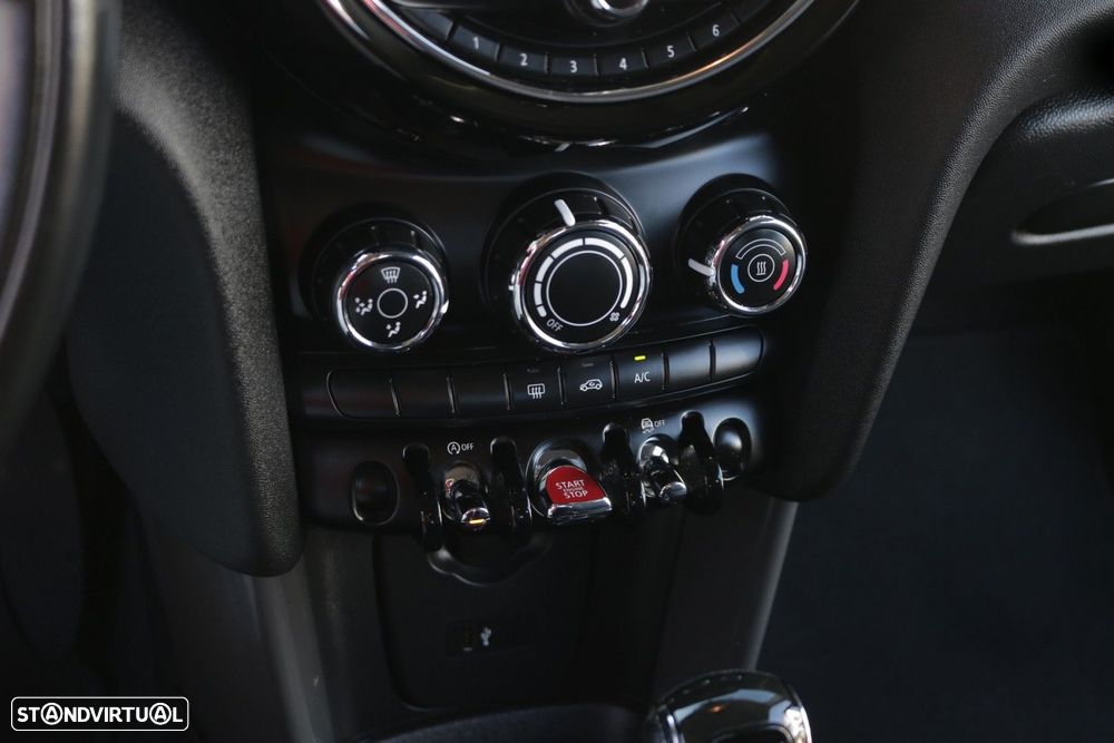 MINI 5 Portas Cooper D 4Business Auto - 54