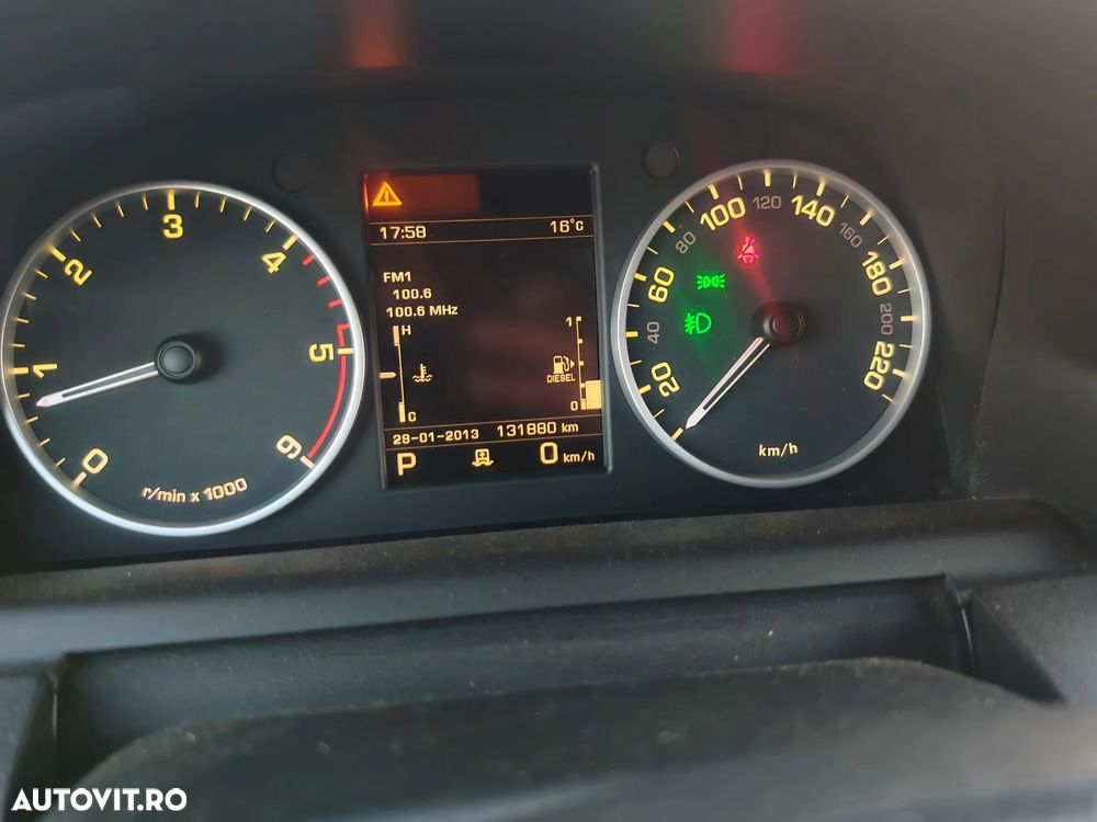 Land Rover Discovery 3.0 TD SE Aut. - 14