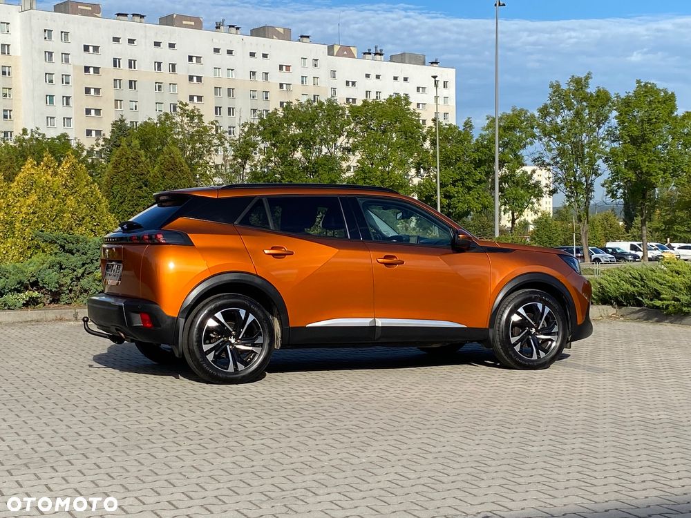 Peugeot 2008 1.5 BlueHDi Allure S&S - 30