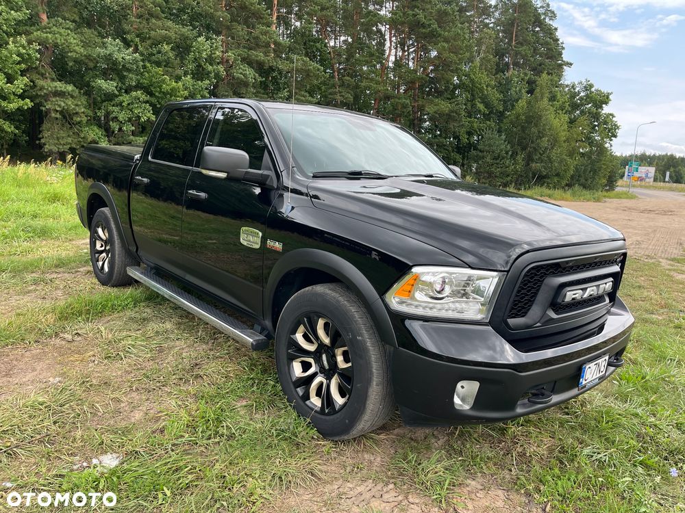 Dodge RAM - 1