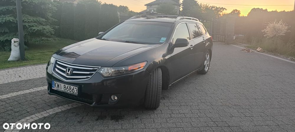 Honda Accord 2.0 Executive - 1