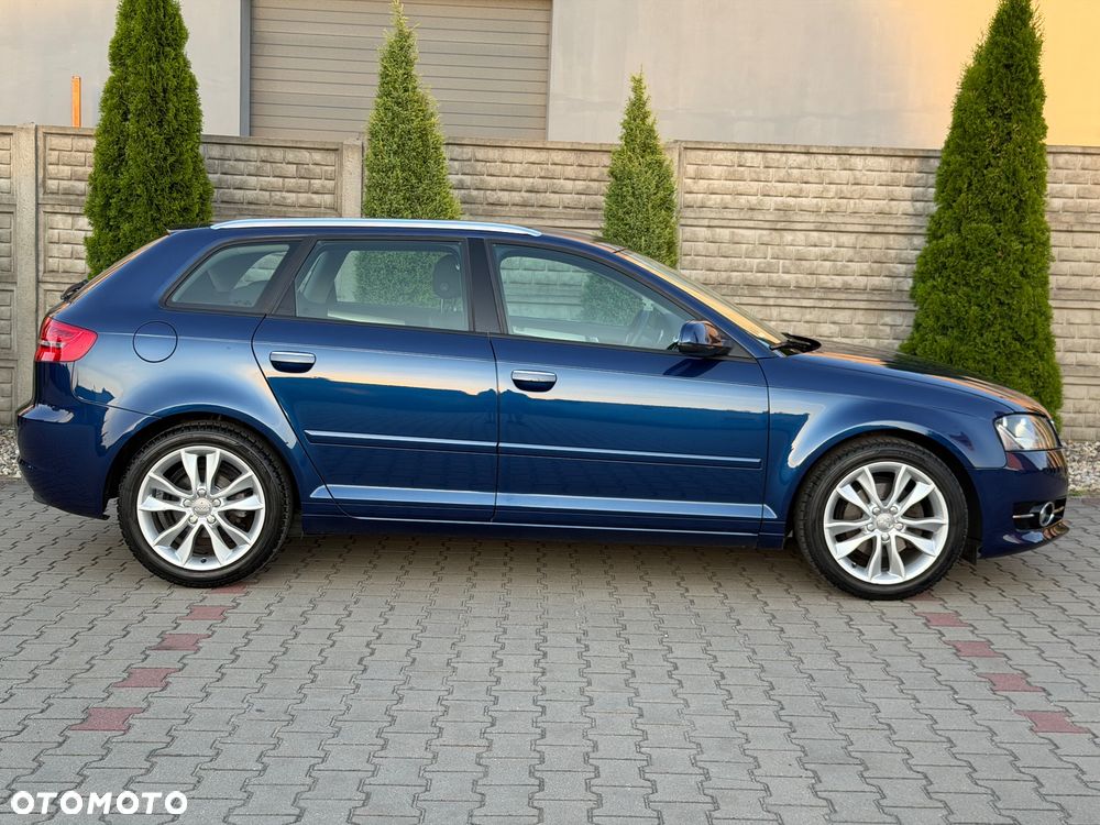 Audi A3 Sportback 2.0 TDI DPF Ambiente - 14
