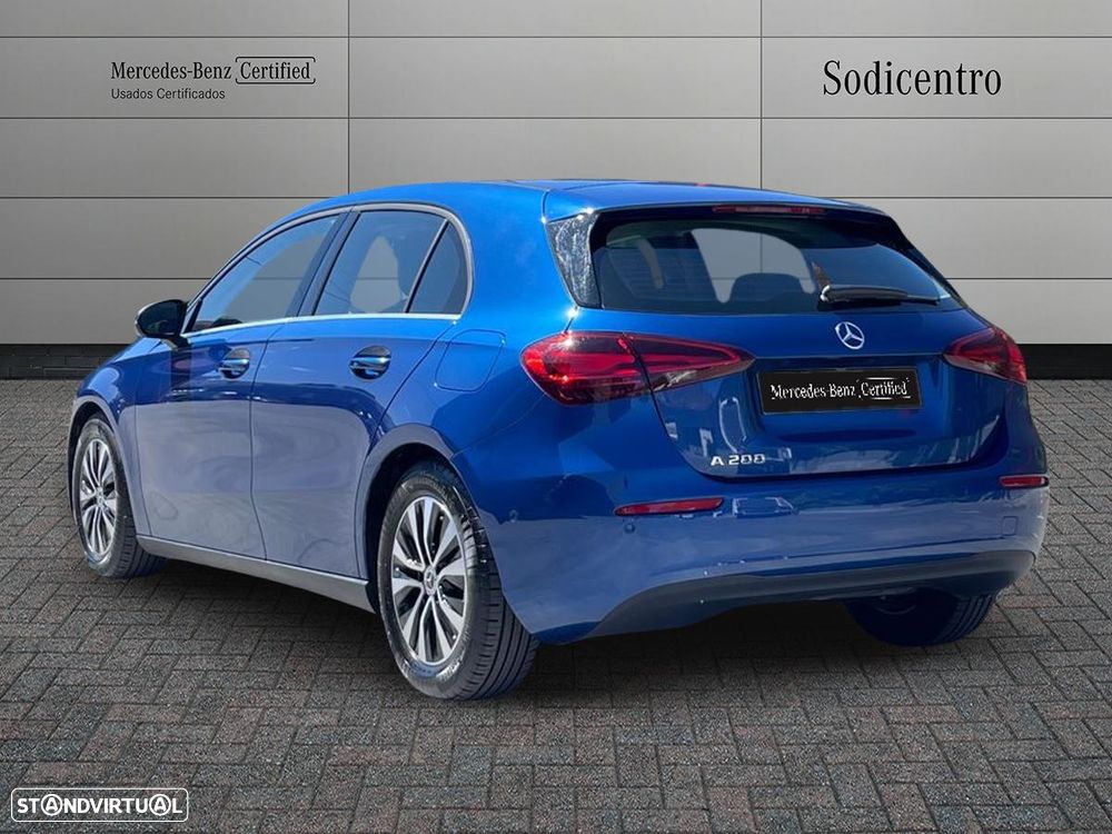 Mercedes-Benz A 200 Standard - 4