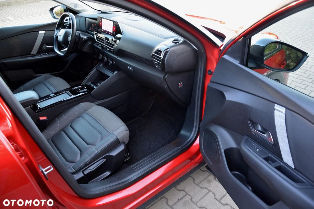 Citroën C4 BlueHDi 130 Stop&Start EAT8 SHINE - 26