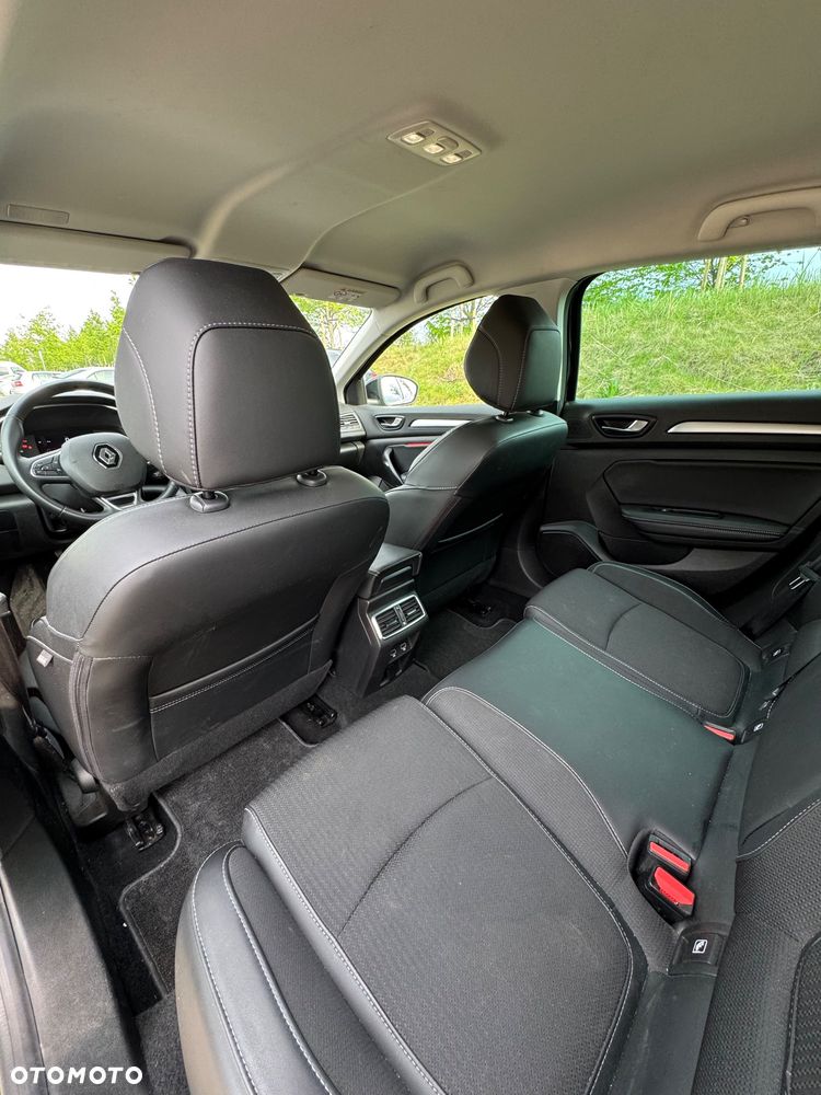 Renault Megane 1.3 TCe Intens - 17