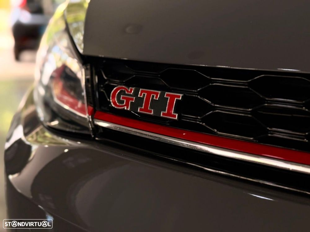 VW Golf GTI TCR 2.0 TSI OPF DSG - 8