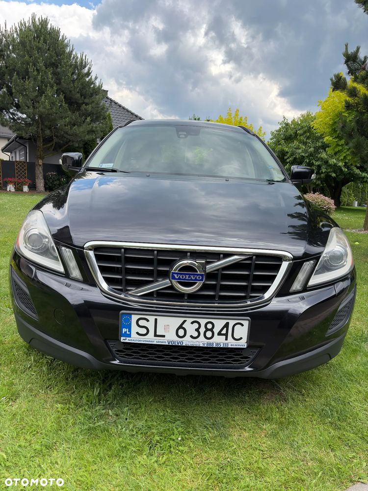 Volvo XC 60 D5 AWD Momentum - 5