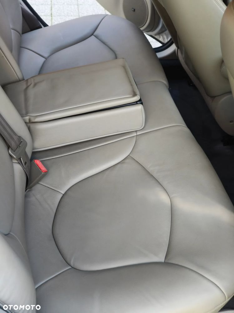 Citroën C5 2.0 HDi Exclusive - 8