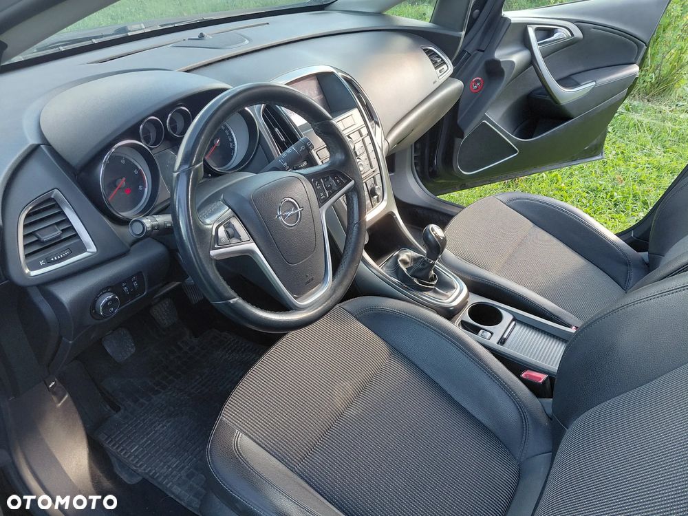 Opel Astra - 10