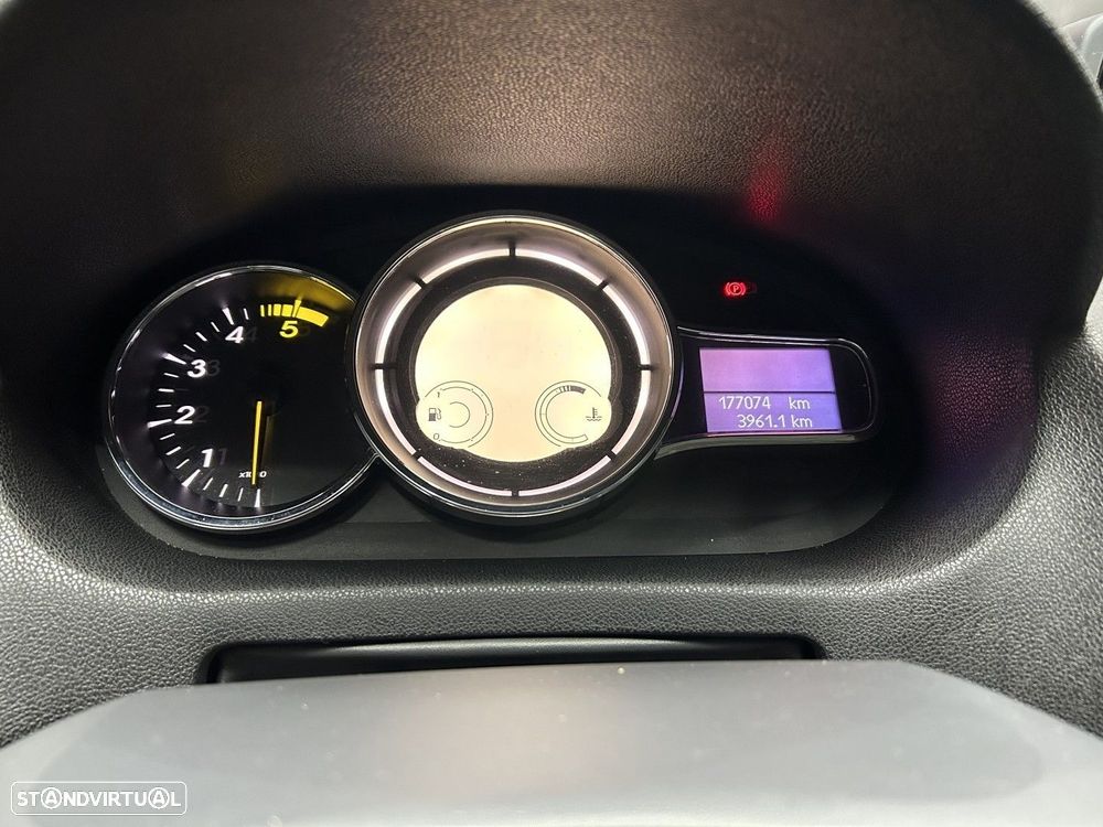 Renault Mégane Sport Tourer 1.6 dCi Bose Edition SS - 13
