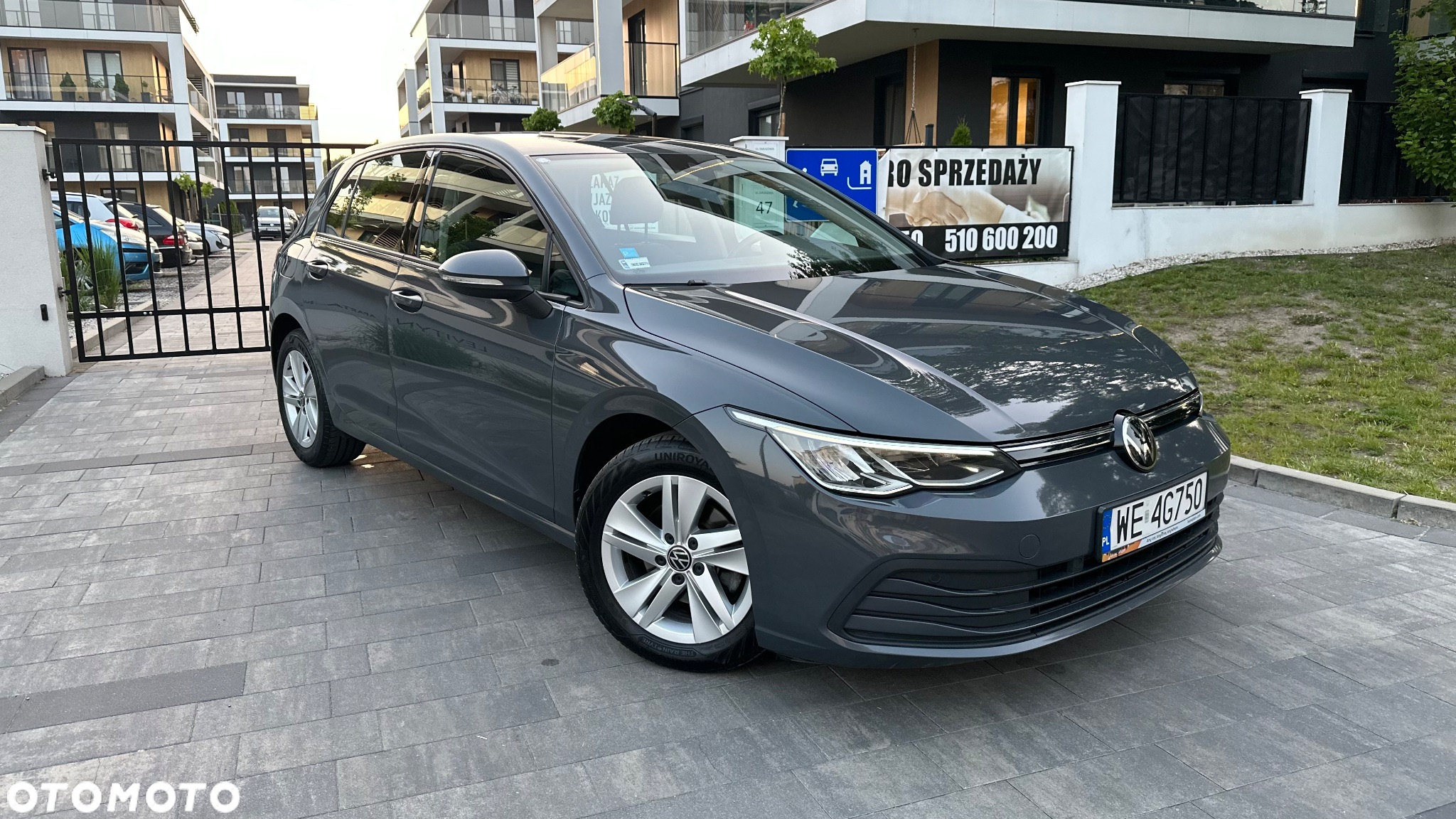 Volkswagen Golf VIII 1.5 TSI EVO Life - 4