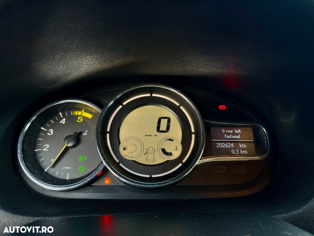 Renault Megane ENERGY dCi 110 Start & Stop LIMITED - 27