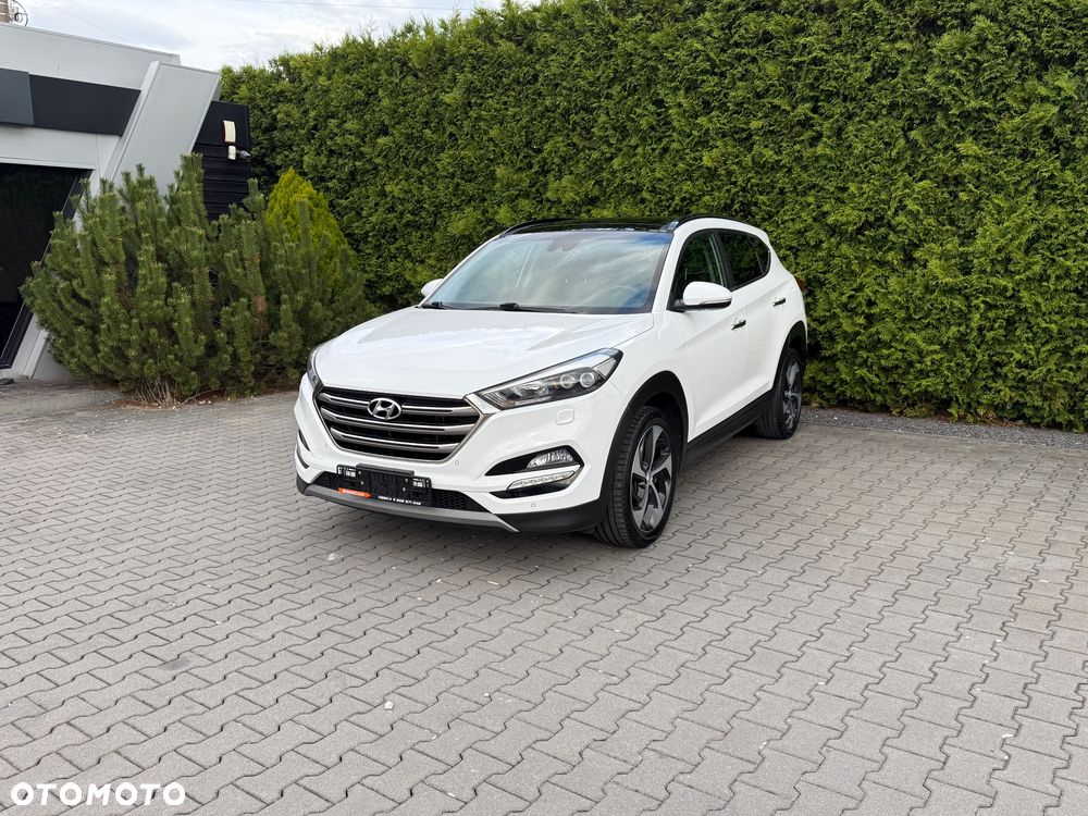Hyundai Tucson - 2