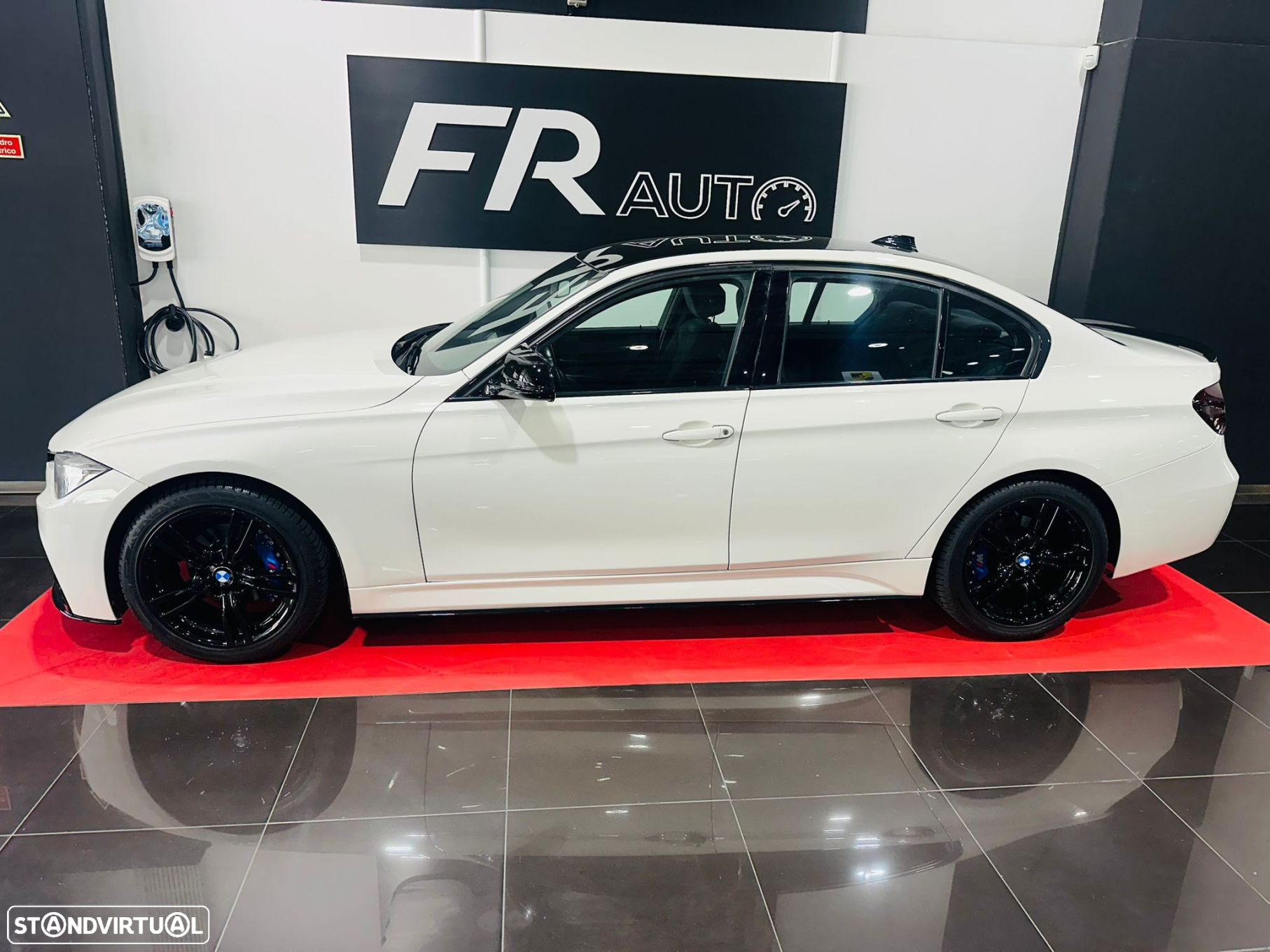 BMW 318 - 11